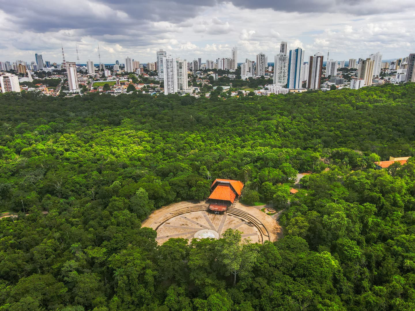 Parque Mãe Bonifácia, refúgio verde no coração de Cuiabá